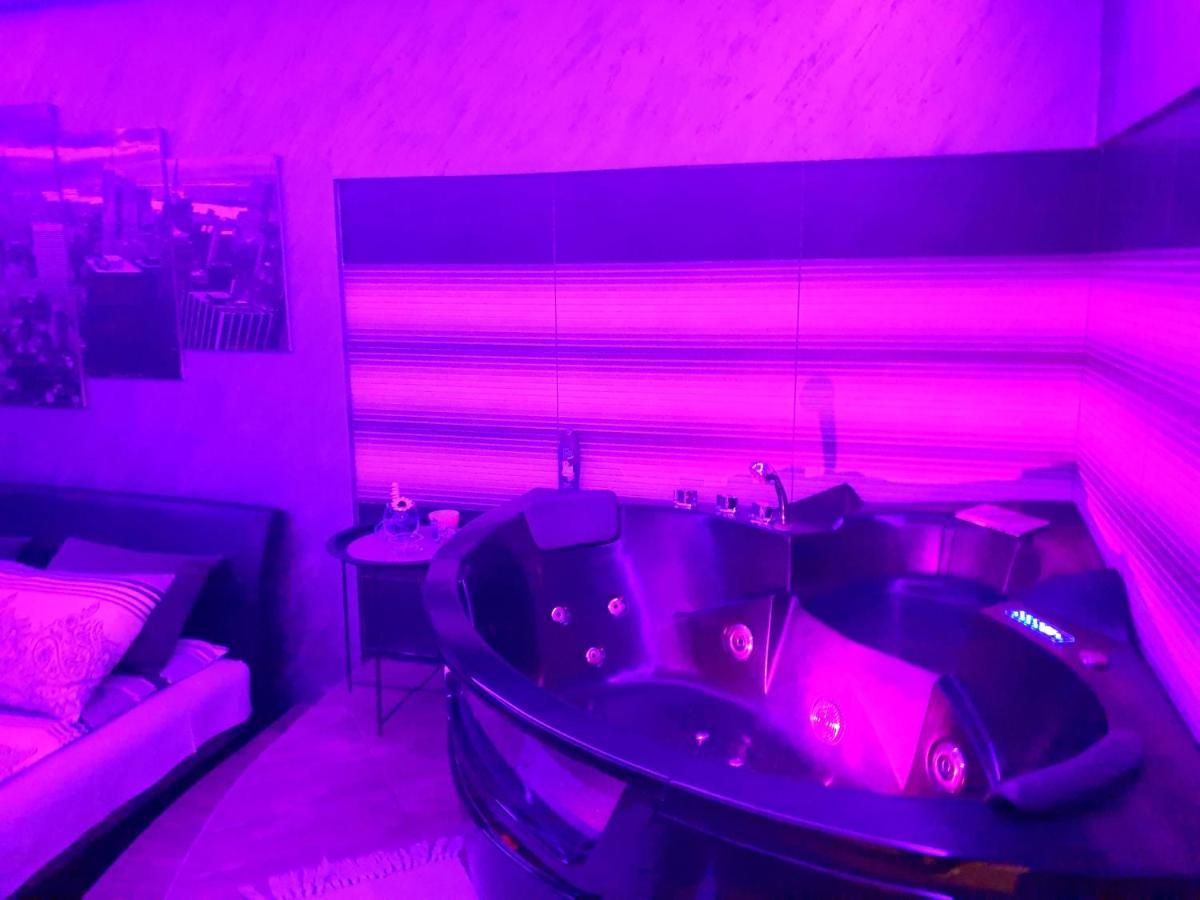 Ceca Apartman Ni Exteriér fotografie